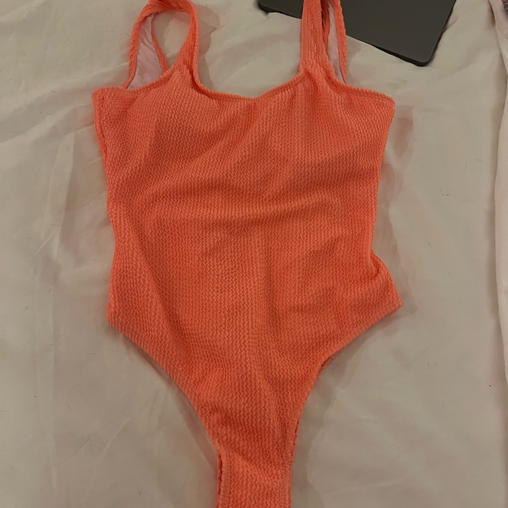 Crinkle cut one piece swim suit